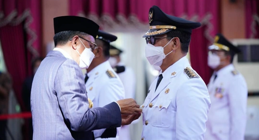 Andi Edy Manaf Dilantik sebagai Wabup Bulukumba pada tahun 2021. [Instagram @andiedymanaf]